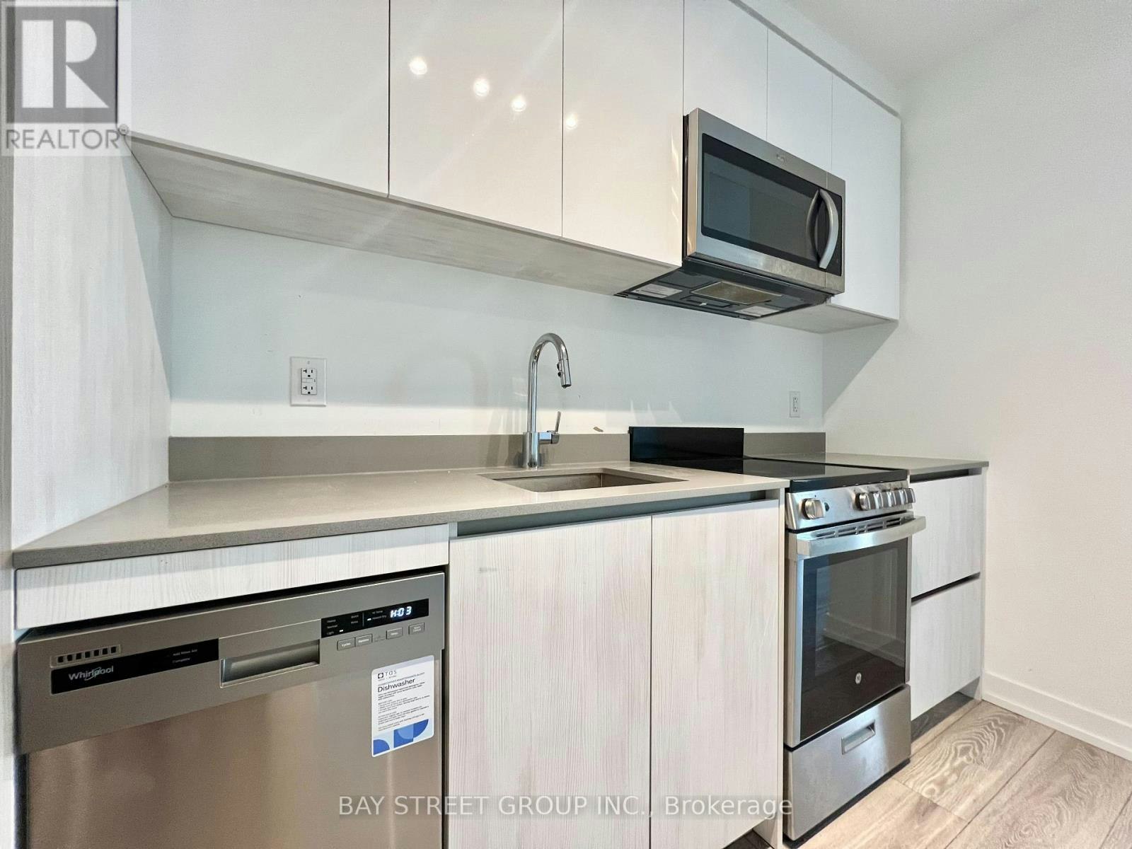 209-11 Maryport Avenue, Toronto, ON, M3M 0E2 - 9