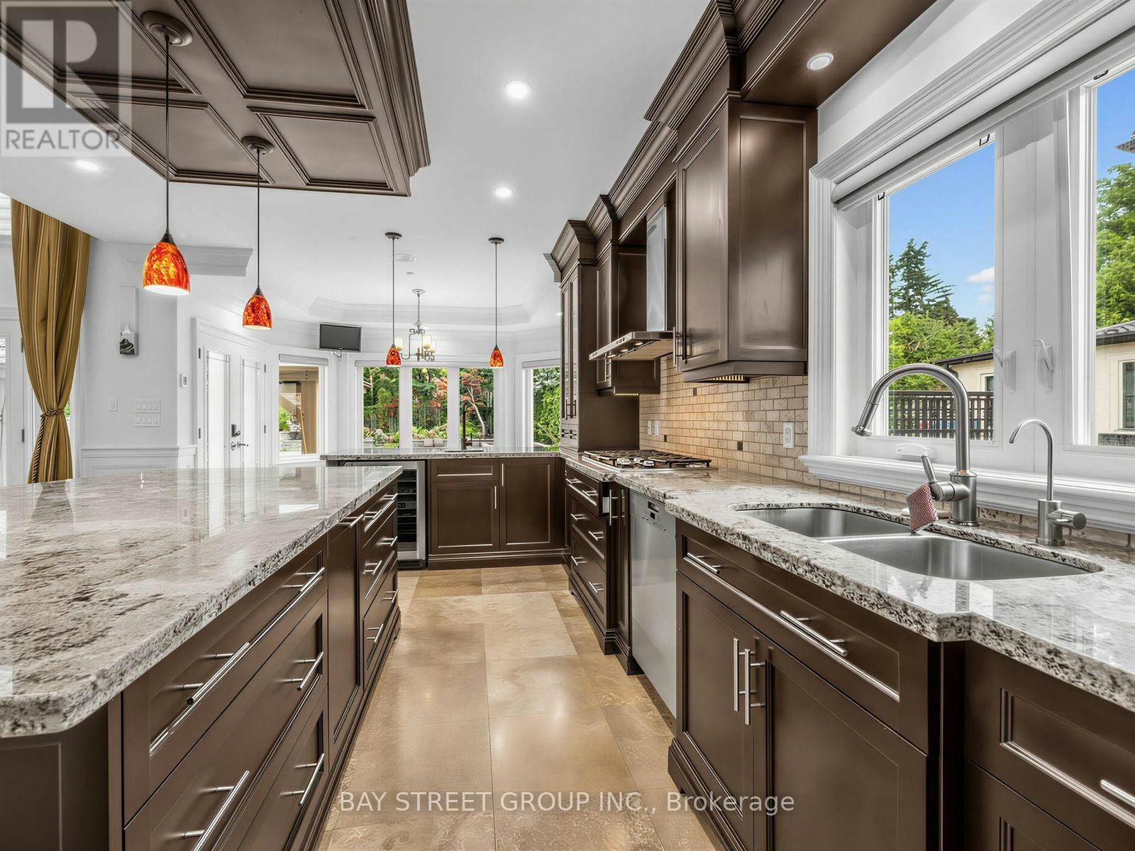 2334 Hammond Road, Mississauga, ON, L5K 1T2 - 10