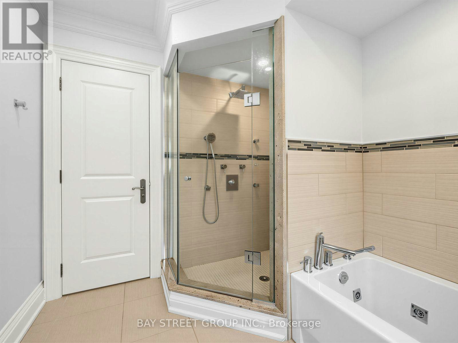 2334 Hammond Road, Mississauga, ON, L5K 1T2 - 30