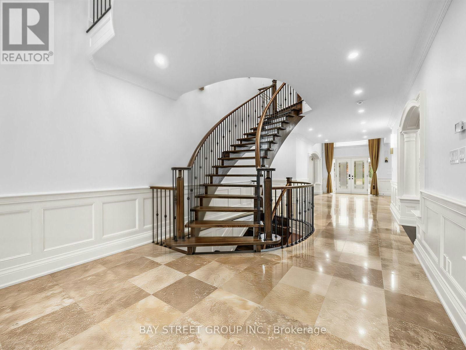 2334 Hammond Road, Mississauga, ON, L5K 1T2 - 4