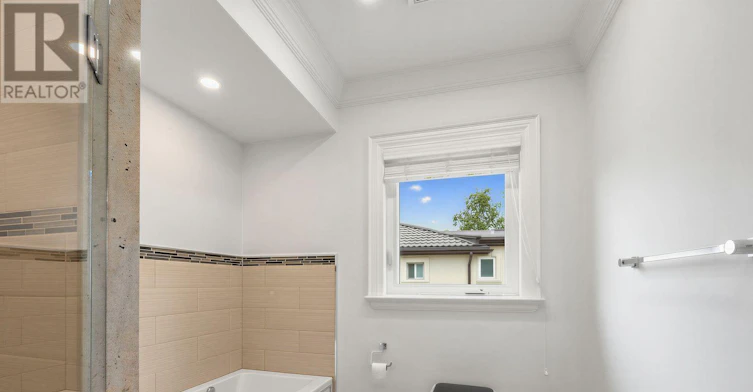 2334 Hammond Road, Mississauga, ON, L5K 1T2 - 29