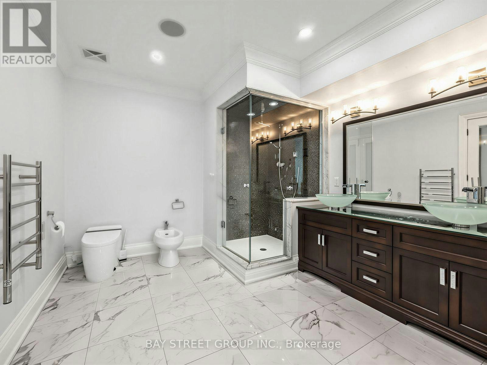 2334 Hammond Road, Mississauga, ON, L5K 1T2 - 23