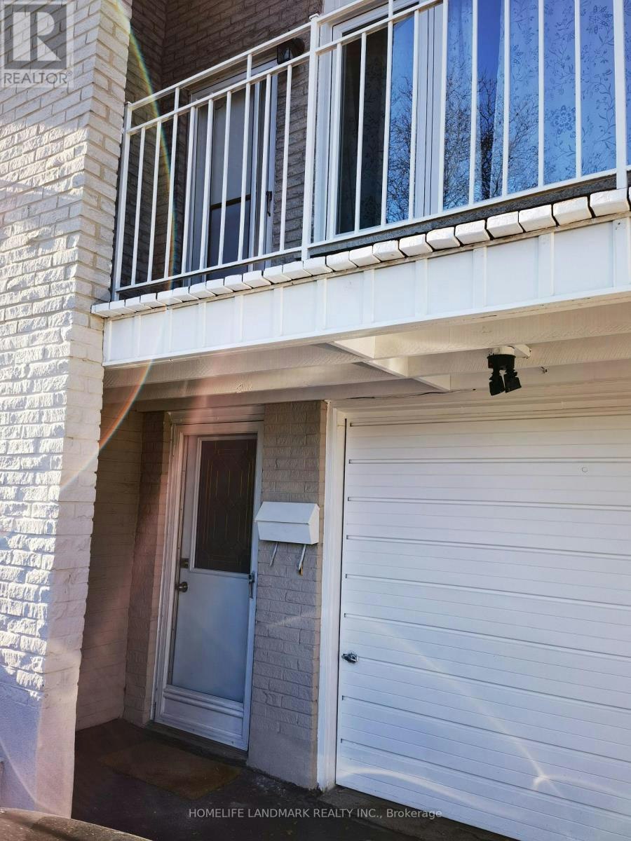 LOWER-2428 Cashmere Avenue, Mississauga, ON, L5B 2M6