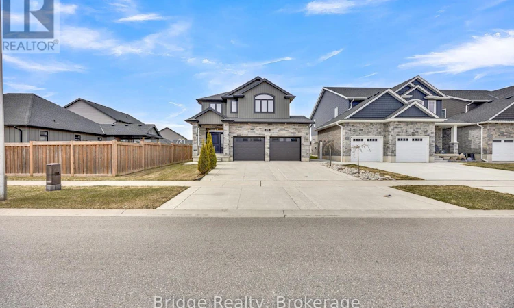 256 Tamarack Boulevard