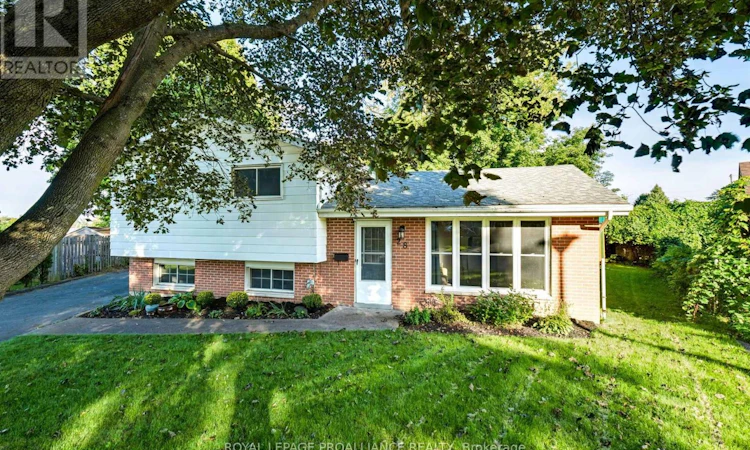 28 Massey Place