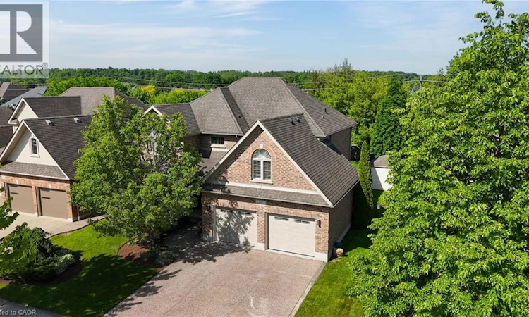 211 Terrace Wood Crescent