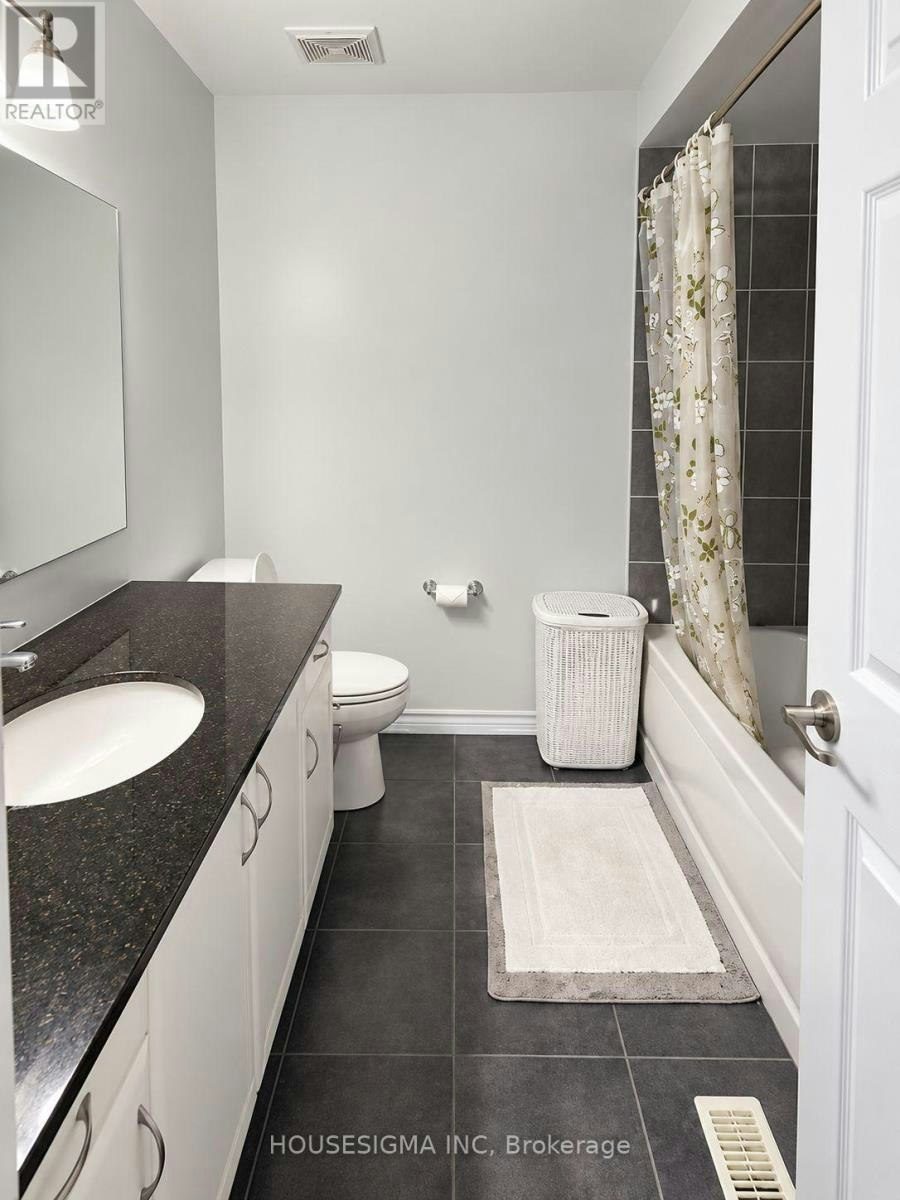 63 Tapadero Avenue, Ottawa, ON, K2V 0E1 - 9