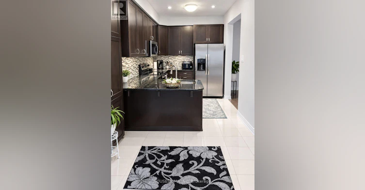 63 Tapadero Avenue, Ottawa, ON, K2V 0E1 - 4