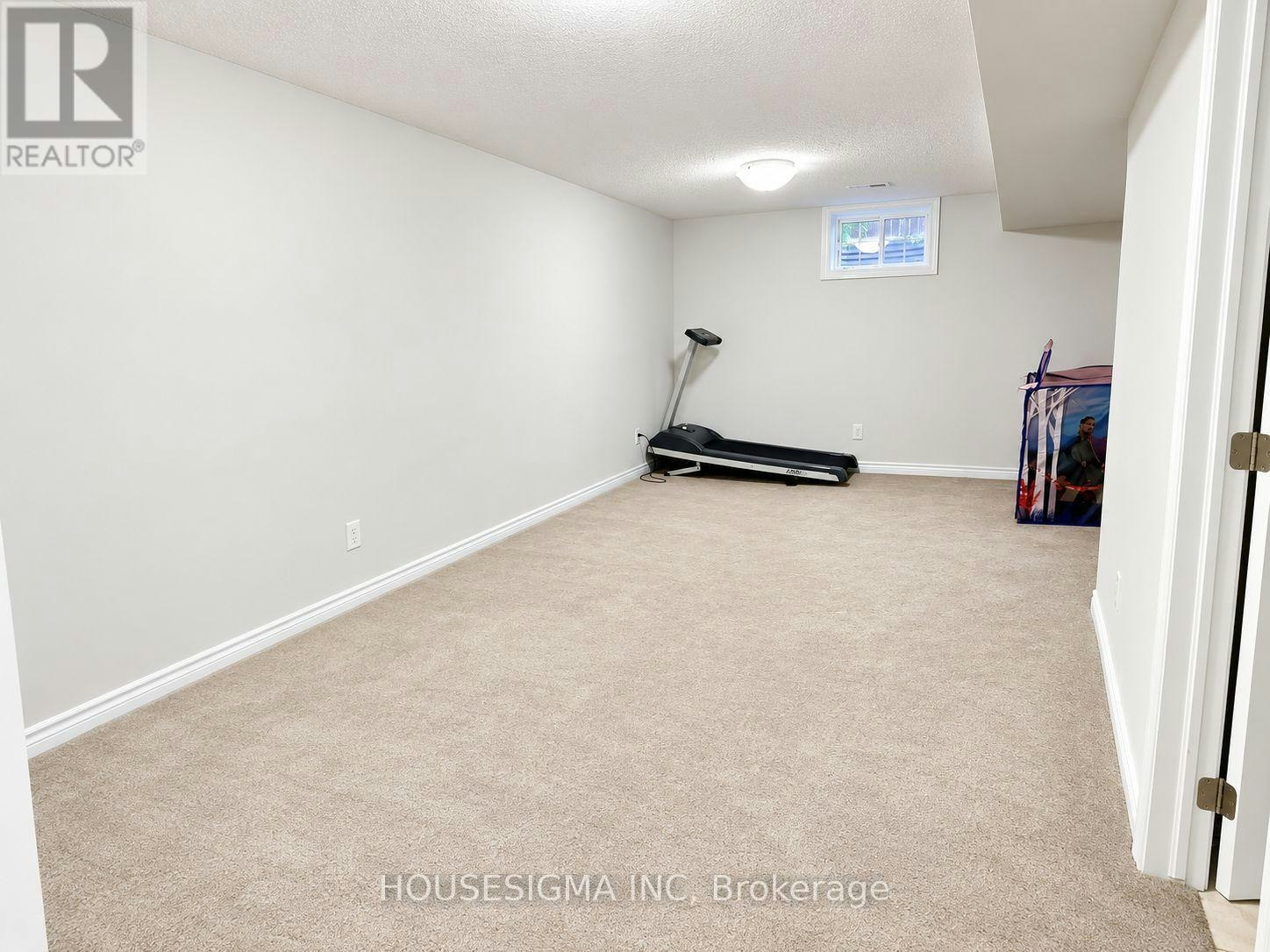 63 Tapadero Avenue, Ottawa, ON, K2V 0E1 - 5