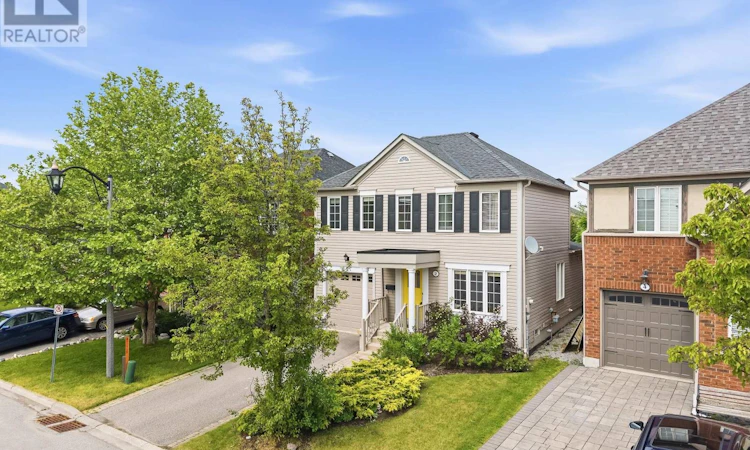 2 Armitage Crescent