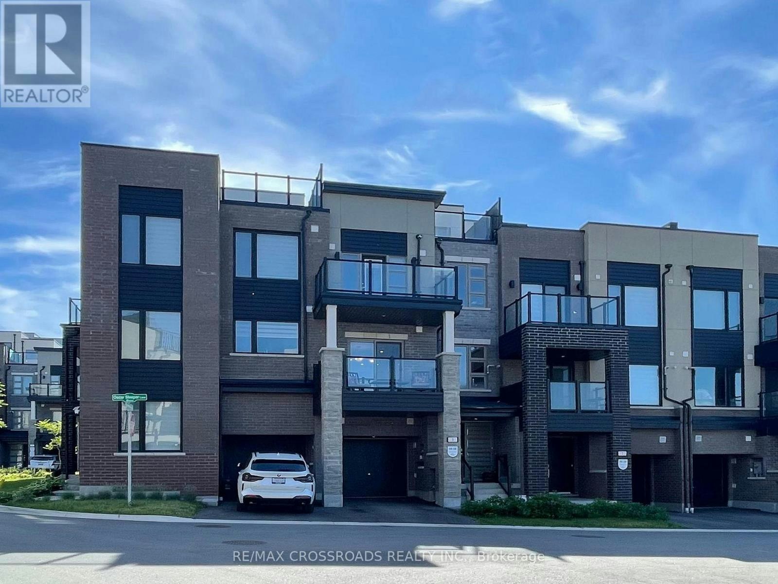 9 Oscar Steeper Lane, Markham, ON, L6C 3L7