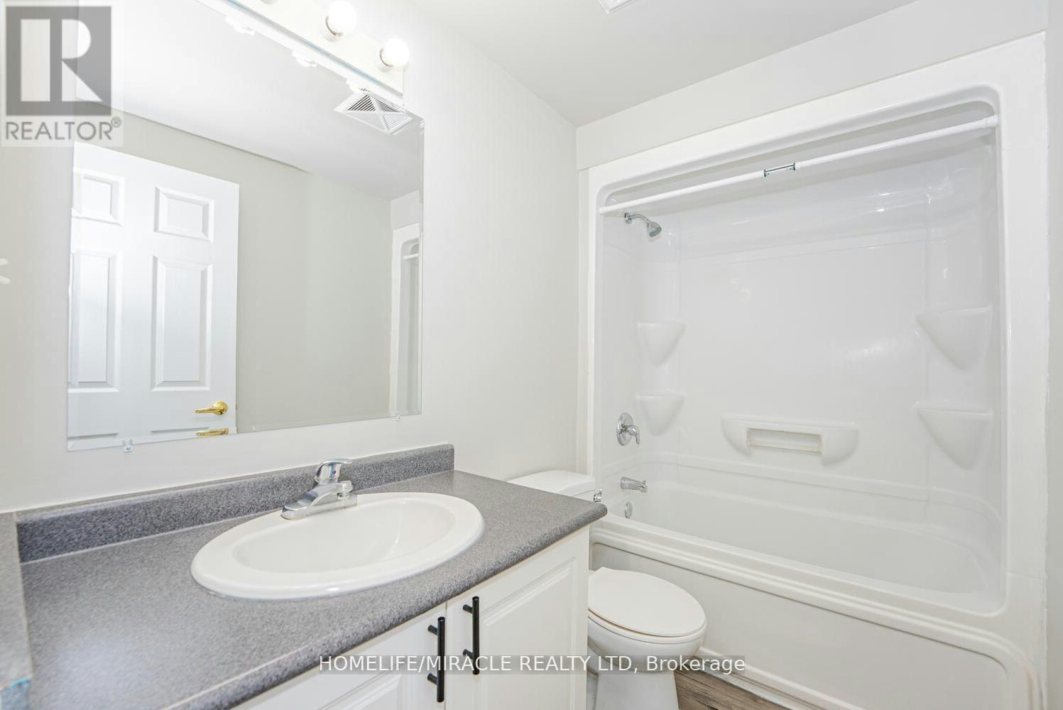 610-274 Erb Street W, Waterloo, ON, N2L 1W2 - 14