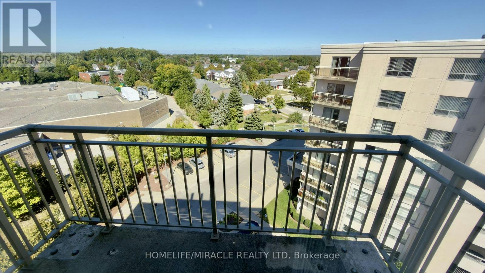 818-239 Auburn Drive, Waterloo, ON, N2K 0B7 - 17