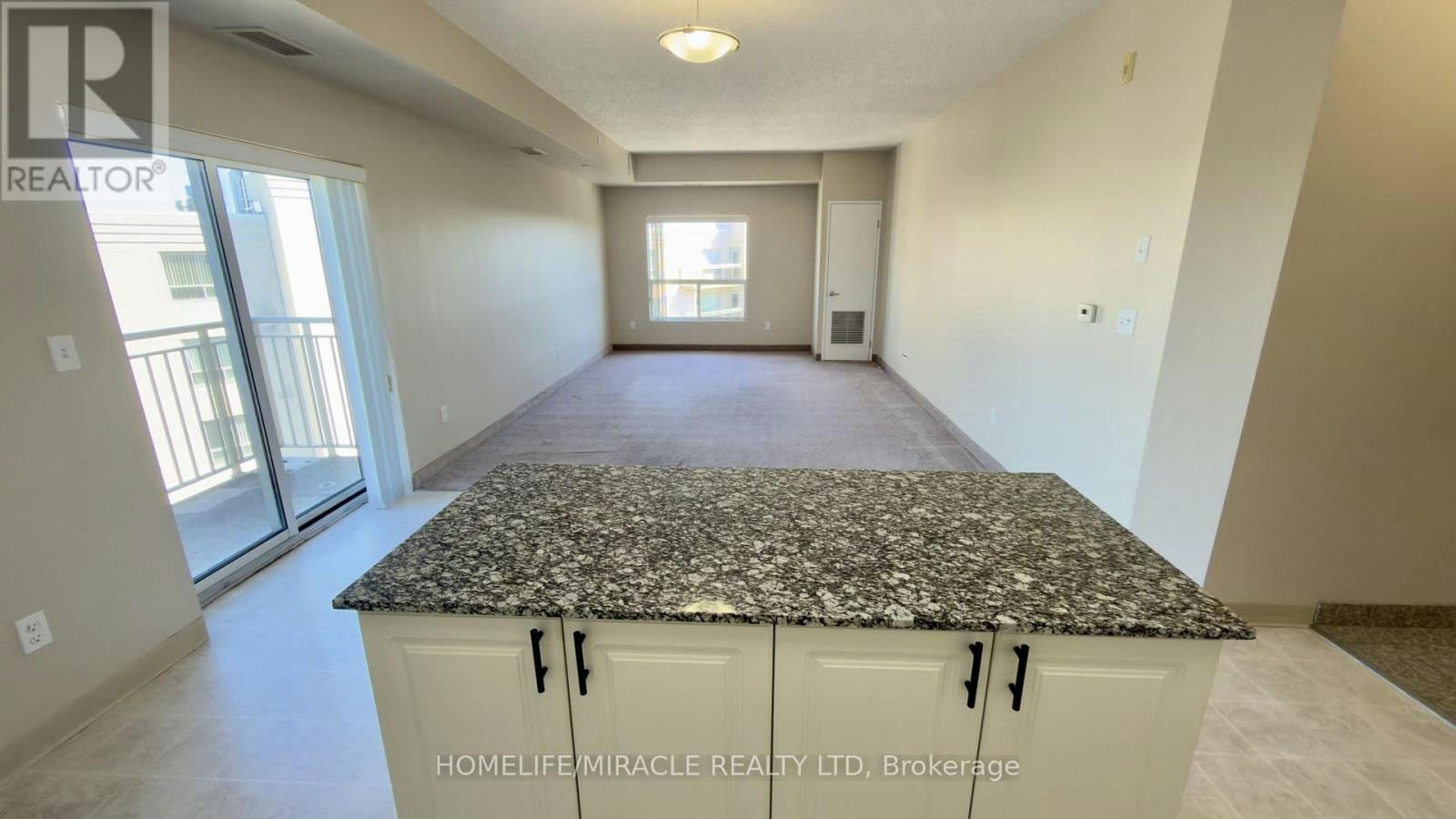 818-239 Auburn Drive, Waterloo, ON, N2K 0B7 - 6