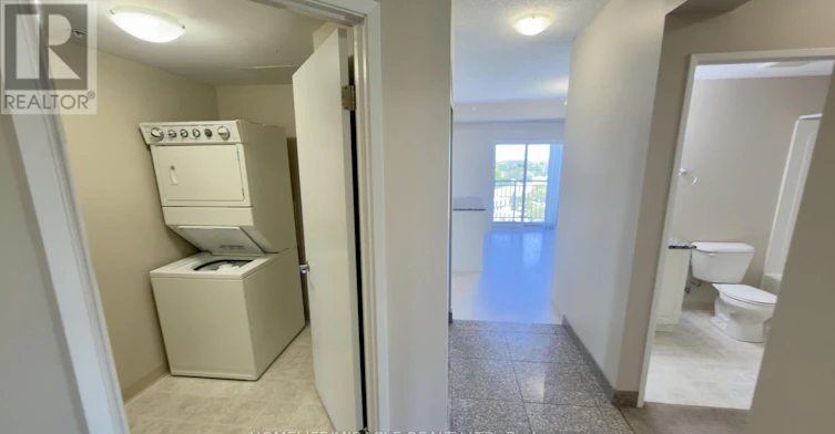 818-239 Auburn Drive, Waterloo, ON, N2K 0B7 - 11