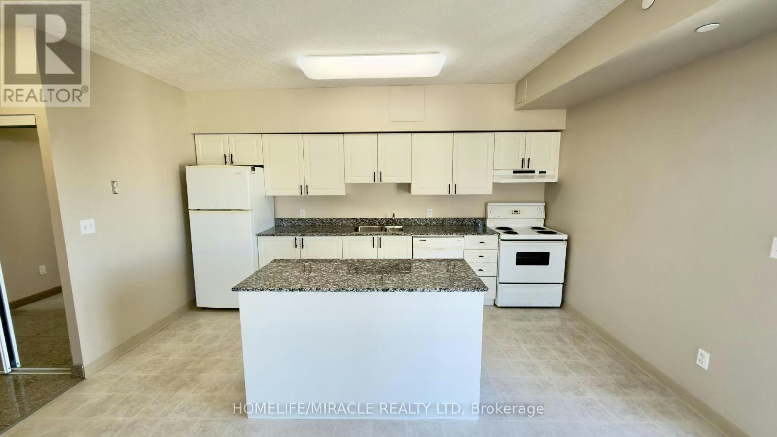 818-239 Auburn Drive, Waterloo, ON, N2K 0B7 - 5