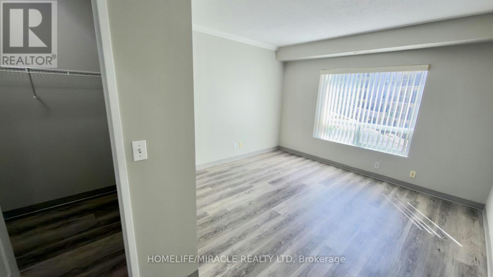 304-237 Auburn Drive, Waterloo, ON, N2K 4G9 - 13