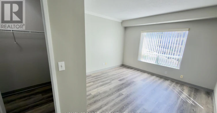 304-237 Auburn Drive, Waterloo, ON, N2K 4G9 - 13