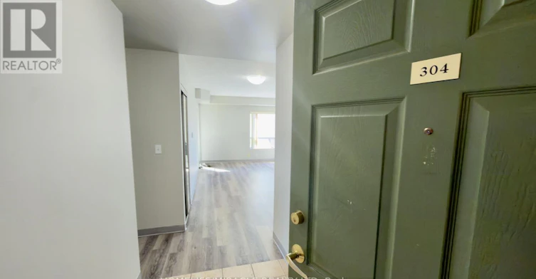 304-237 Auburn Drive, Waterloo, ON, N2K 4G9 - 3