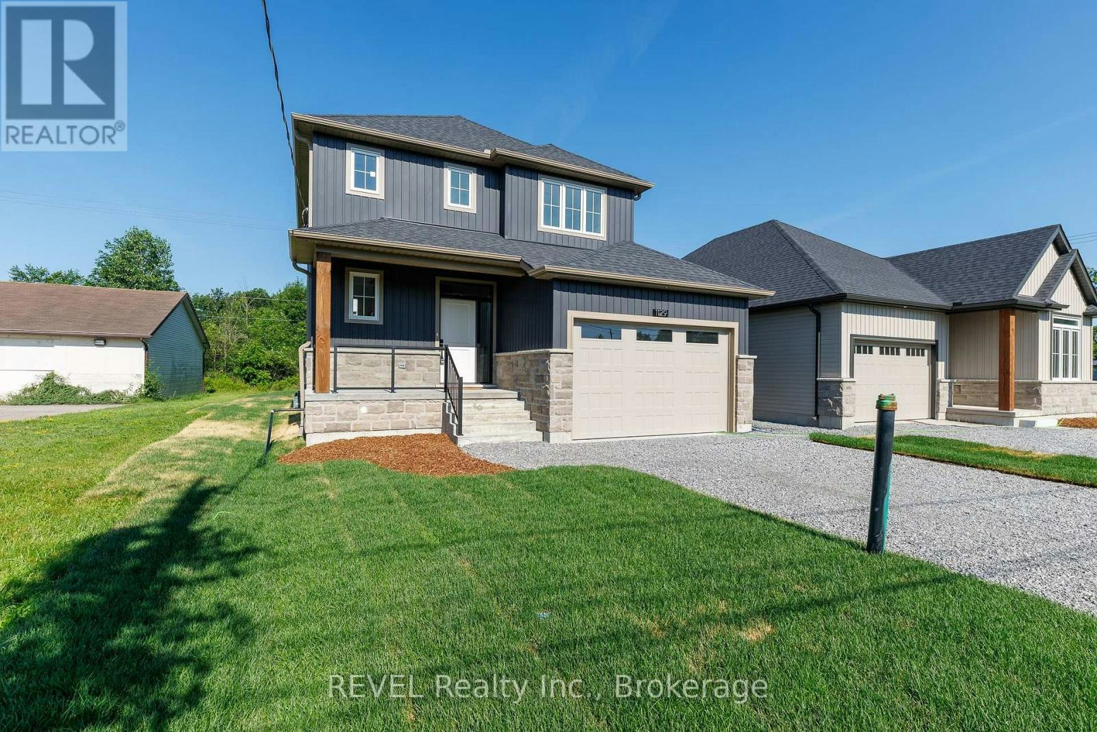 1129 Dipietro Street, Fort Erie, ON, L2A 4J4
