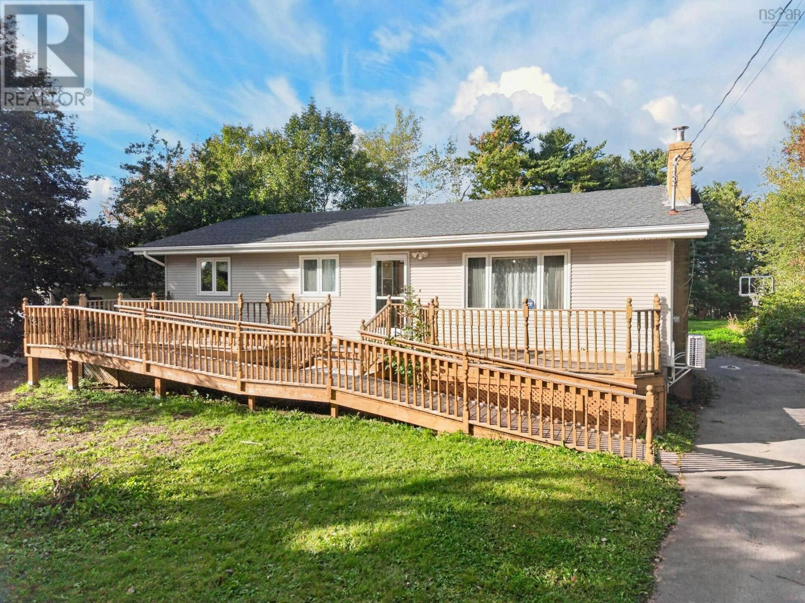2587 Sackville Drive, Upper Sackville, NS, B4E 3C3