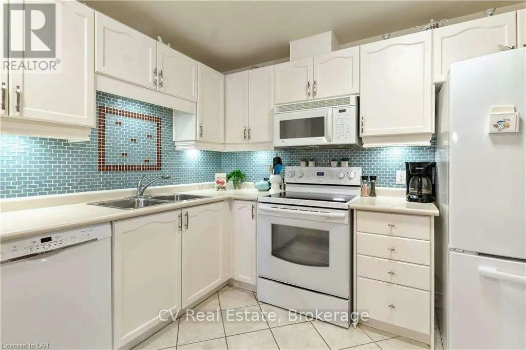 101-10 Bay Street, Blue Mountains, ON, N0H 2P0 - 19