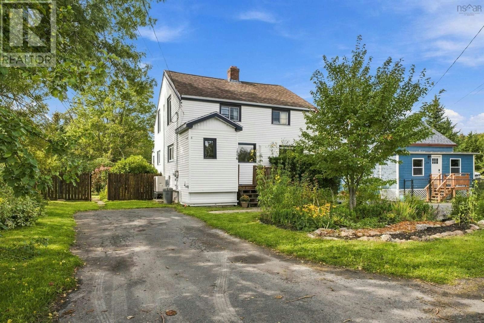 1556 St Margarets Bay Road, Lakeside, NS, B3T 1A9