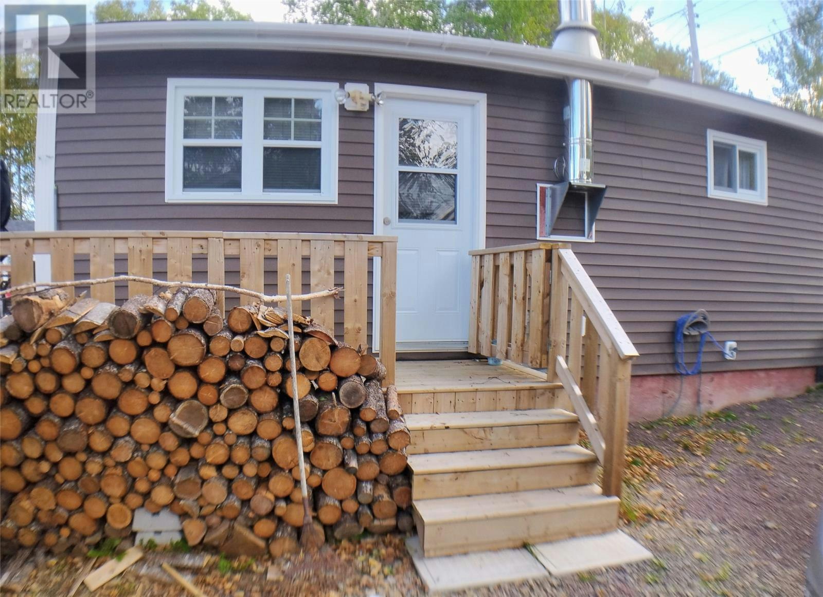 5 Old Road, Point Leamington, NL, A0H 1Z0