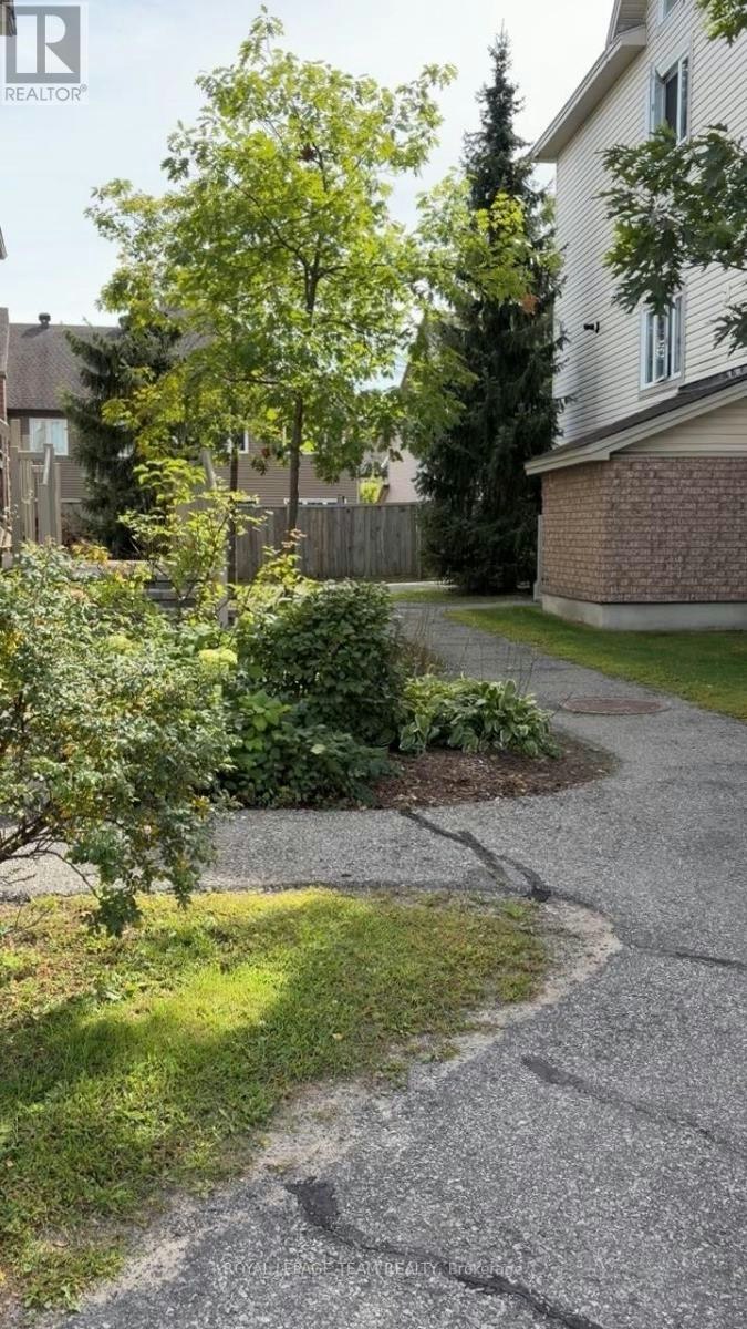 L-767 Cedar Creek Drive, Ottawa, ON, K1T 0B3 - 2
