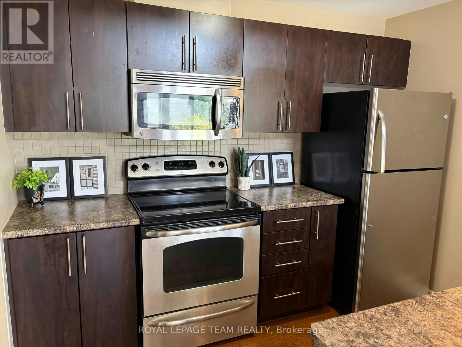L-767 Cedar Creek Drive, Ottawa, ON, K1T 0B3 - 9