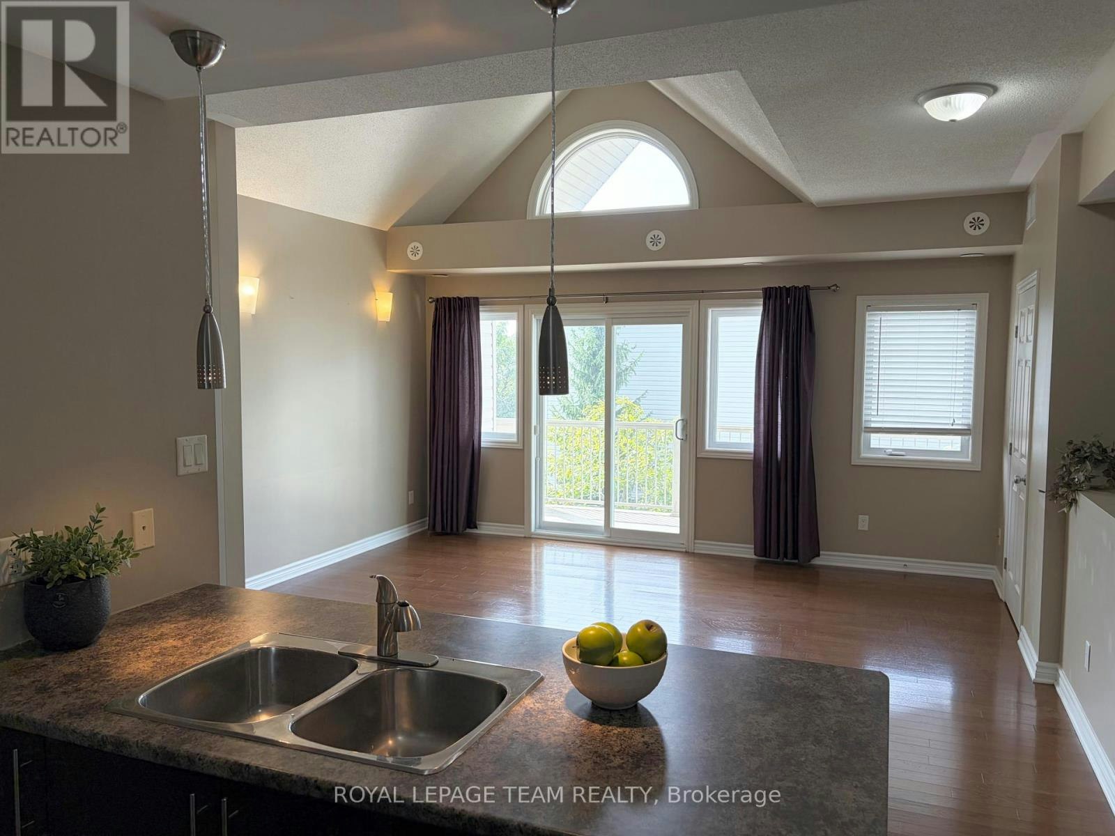 L-767 Cedar Creek Drive, Ottawa, ON, K1T 0B3 - 10