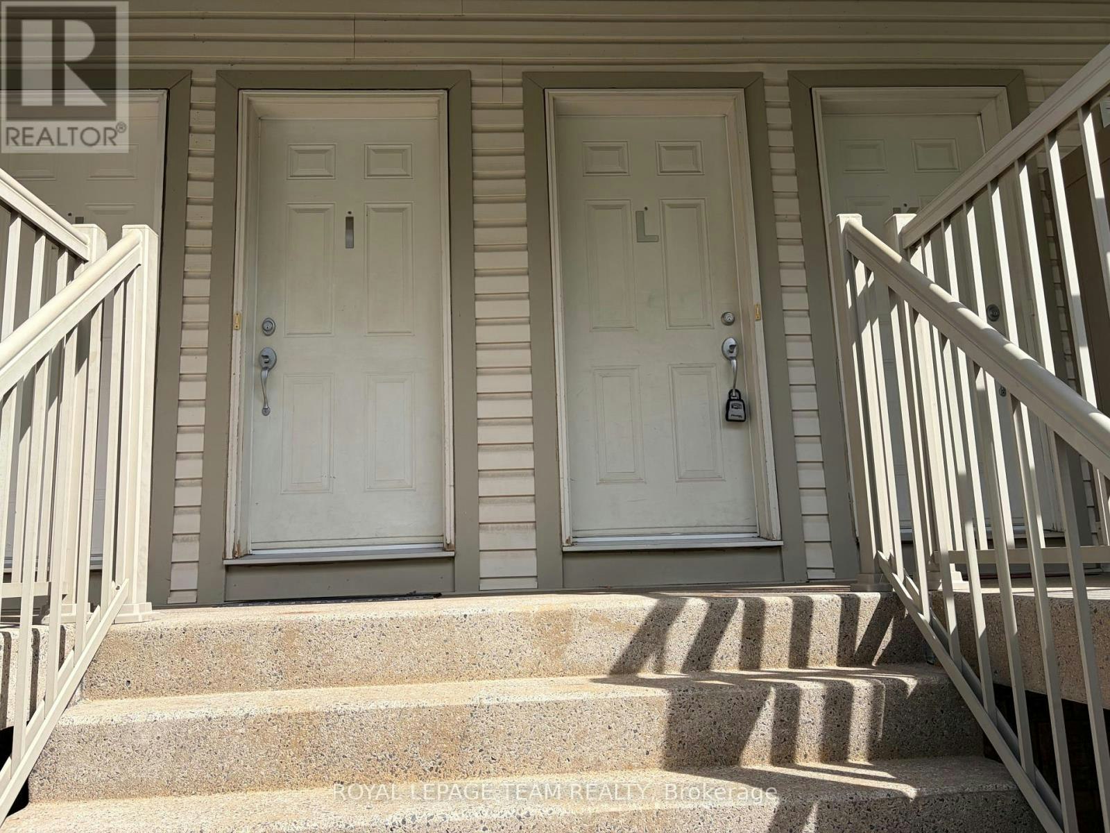 L-767 Cedar Creek Drive, Ottawa, ON, K1T 0B3 - 4