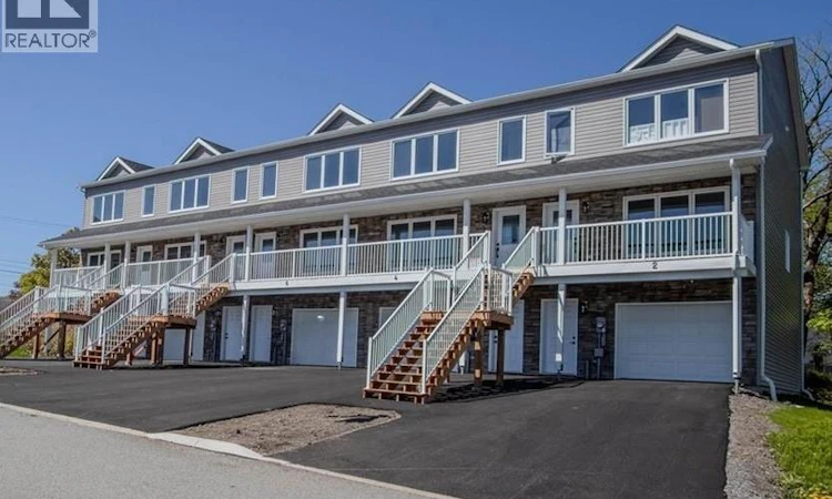 4 Rockingstone Drive