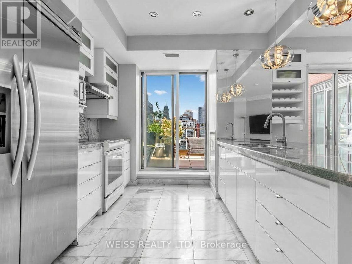 902-18 Beverley Street, Toronto, ON, M5T 3L2 - 9