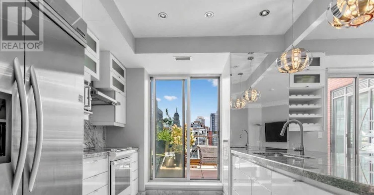 902-18 Beverley Street, Toronto, ON, M5T 3L2 - 9
