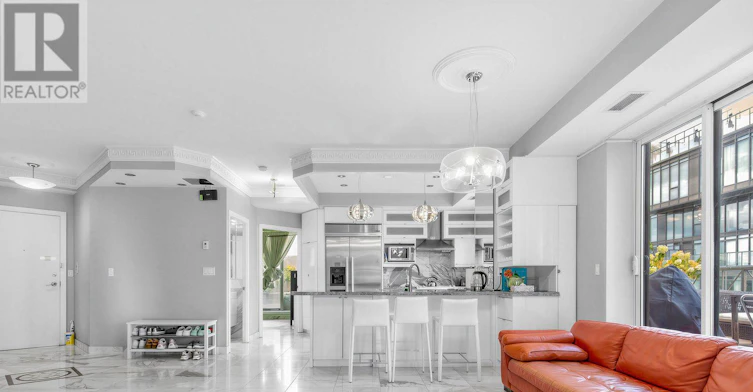 902-18 Beverley Street, Toronto, ON, M5T 3L2 - 6