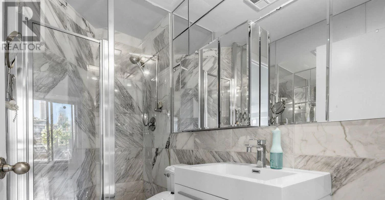 902-18 Beverley Street, Toronto, ON, M5T 3L2 - 11