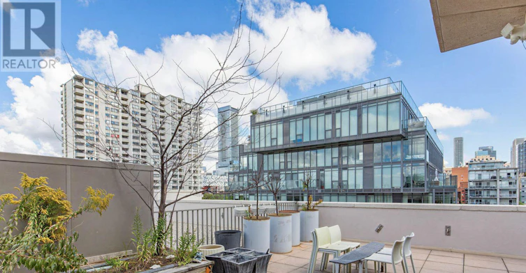 902-18 Beverley Street, Toronto, ON, M5T 3L2 - 22