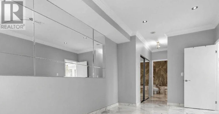 902-18 Beverley Street, Toronto, ON, M5T 3L2 - 13