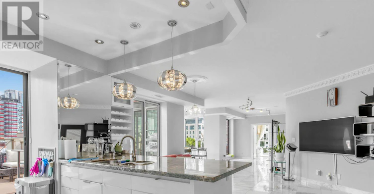 902-18 Beverley Street, Toronto, ON, M5T 3L2 - 10