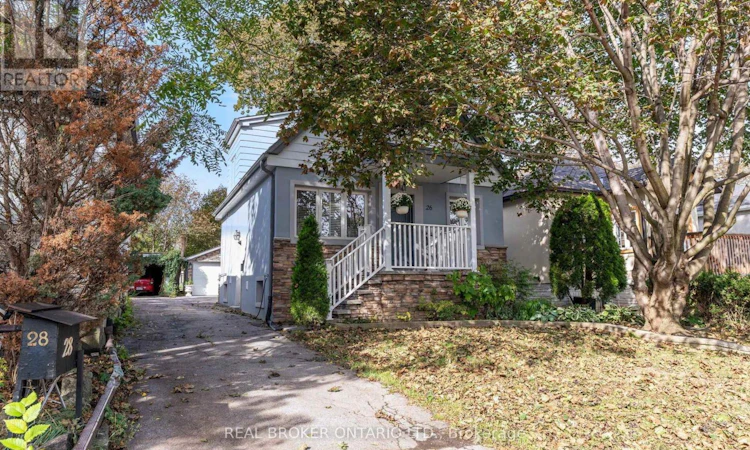 26 Roxaline Street