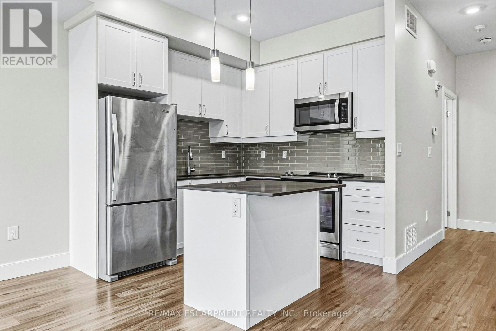 211-2061 Prospect Street, Burlington, ON, L7R 1Z2 - 5
