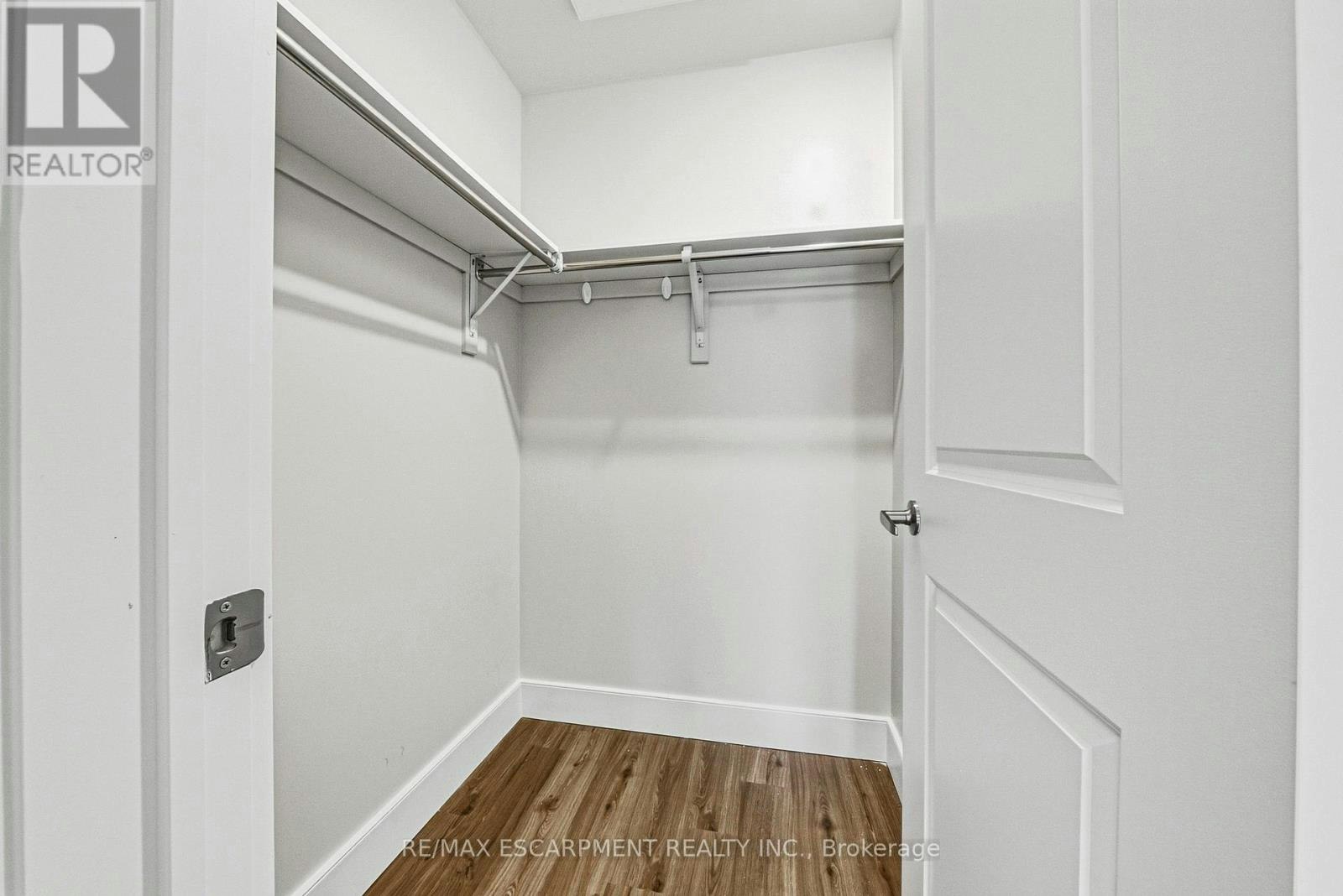 211-2061 Prospect Street, Burlington, ON, L7R 1Z2 - 19