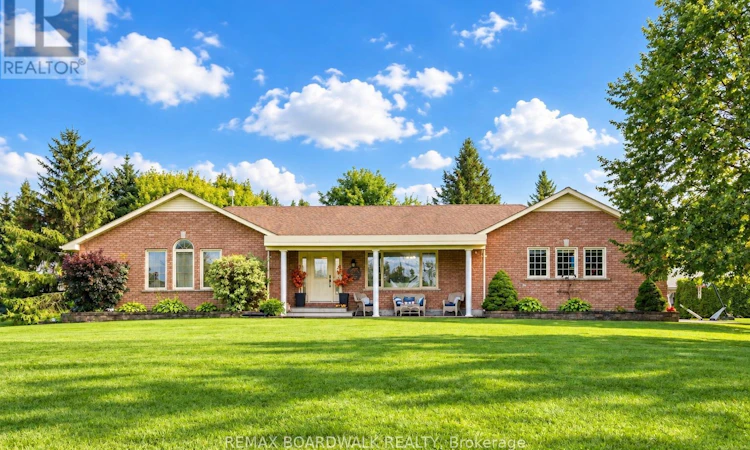 2725 Mcintosh Road