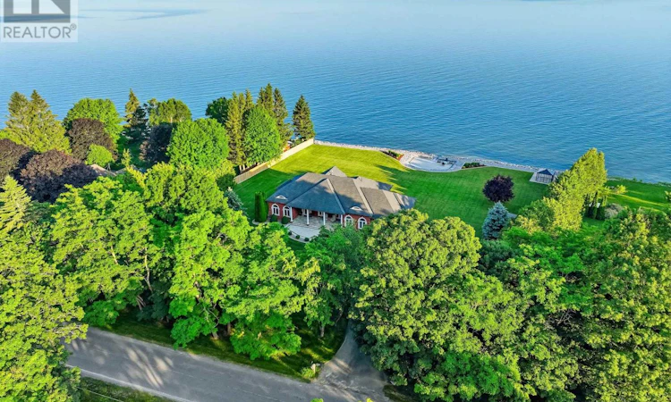353 Lakeshore Road
