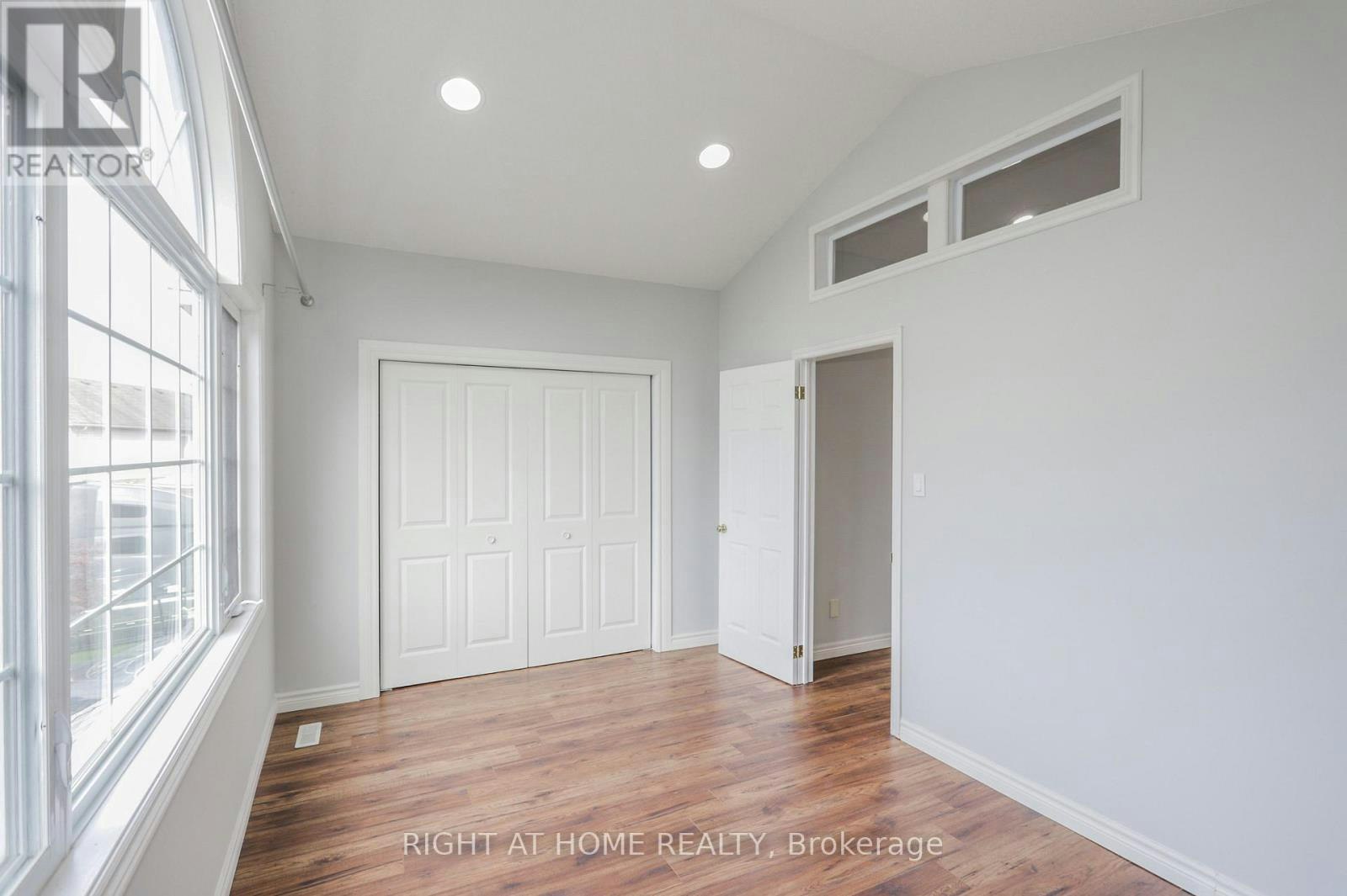 756 Hedgerow Place, London, ON, N5X 4L6 - 8