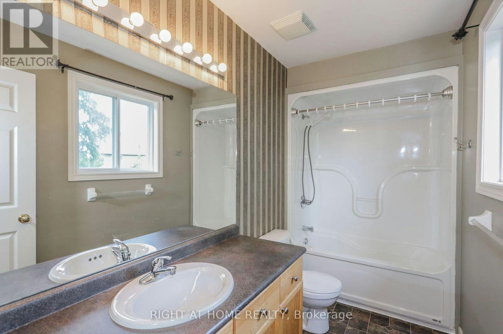 756 Hedgerow Place, London, ON, N5X 4L6 - 16
