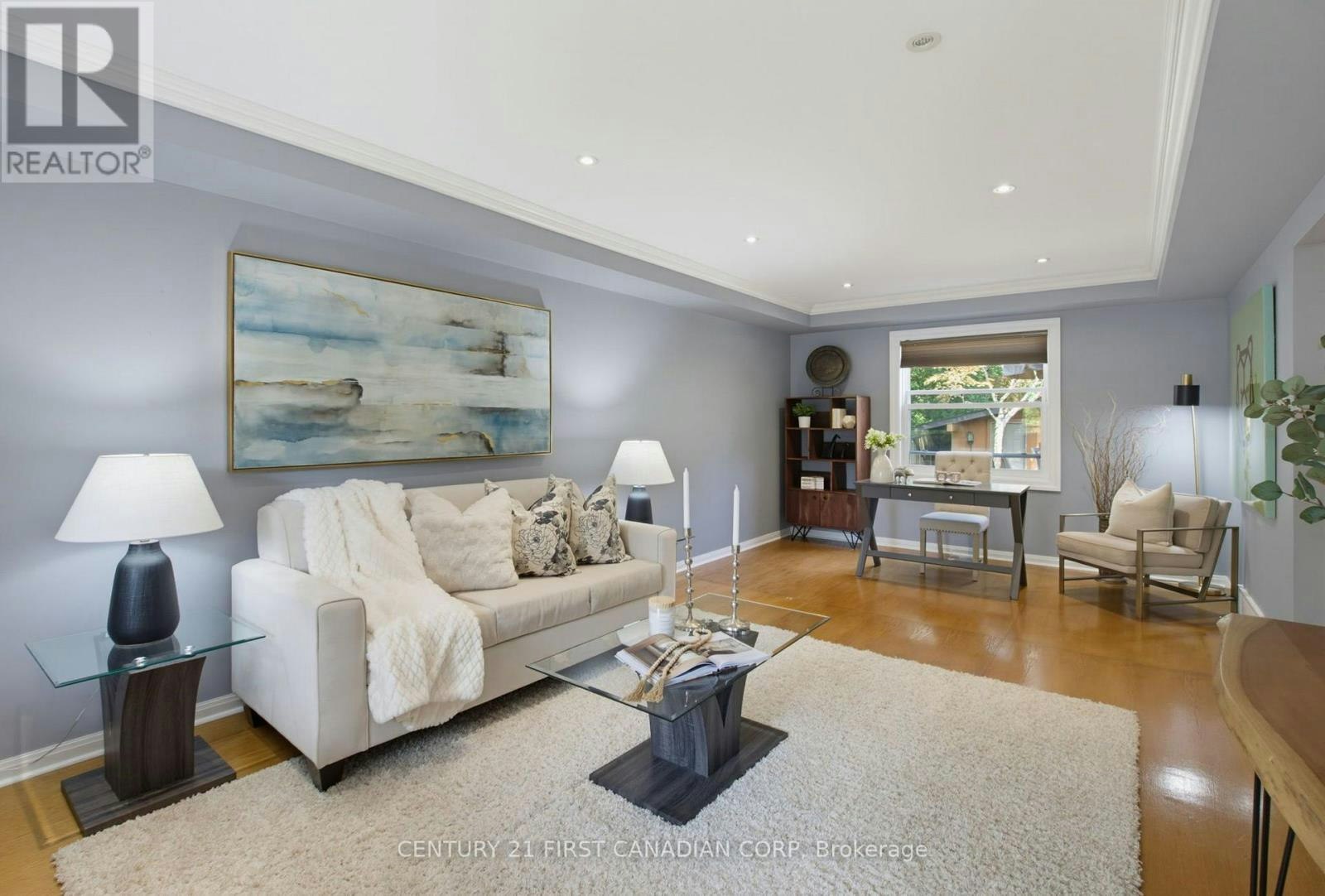8 Meridene Crescent E, London, ON, N5X 1G5 - 4