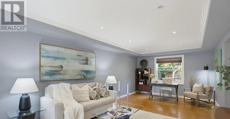 8 Meridene Crescent E, London, ON, N5X 1G5 - 4