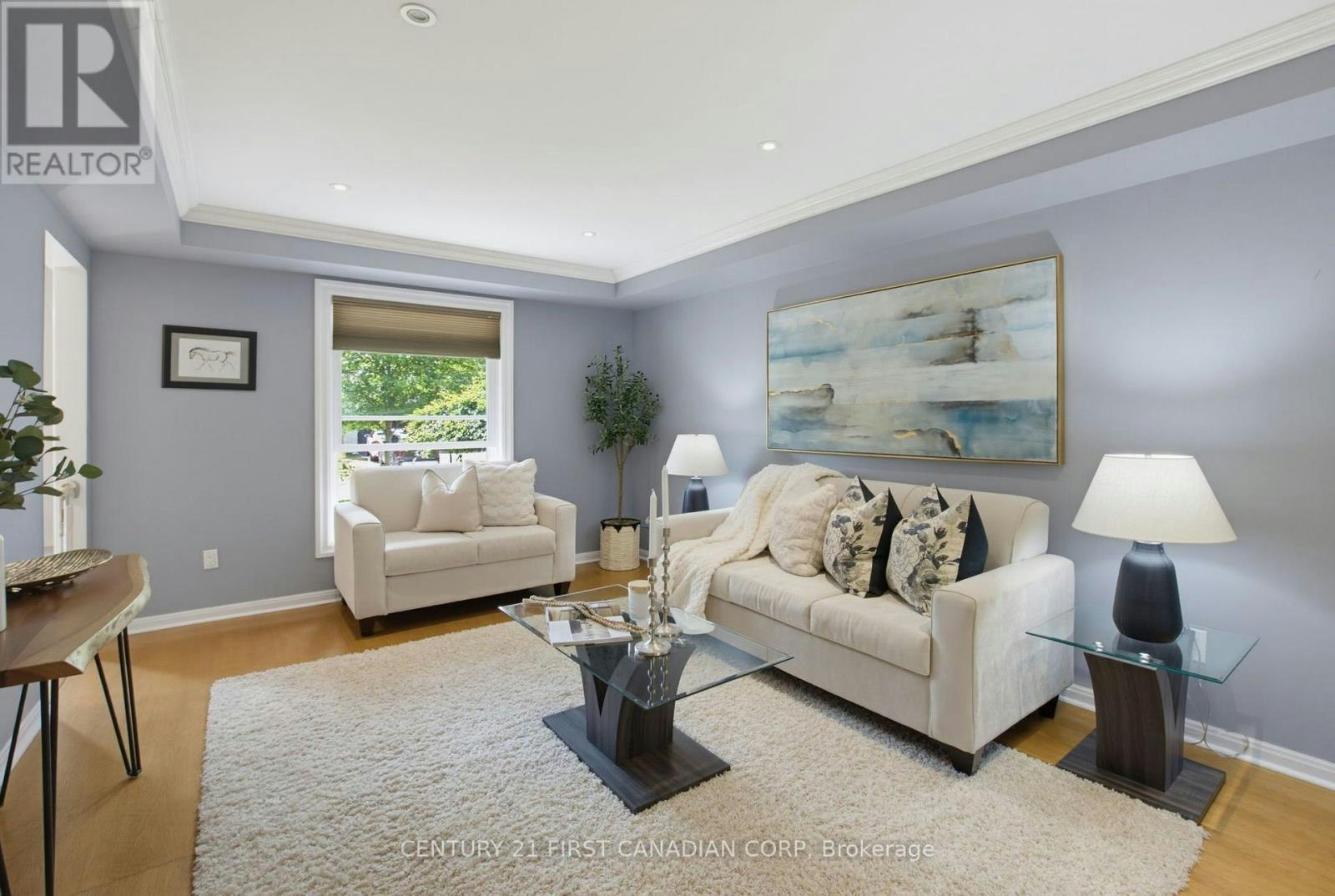 8 Meridene Crescent E, London, ON, N5X 1G5 - 5